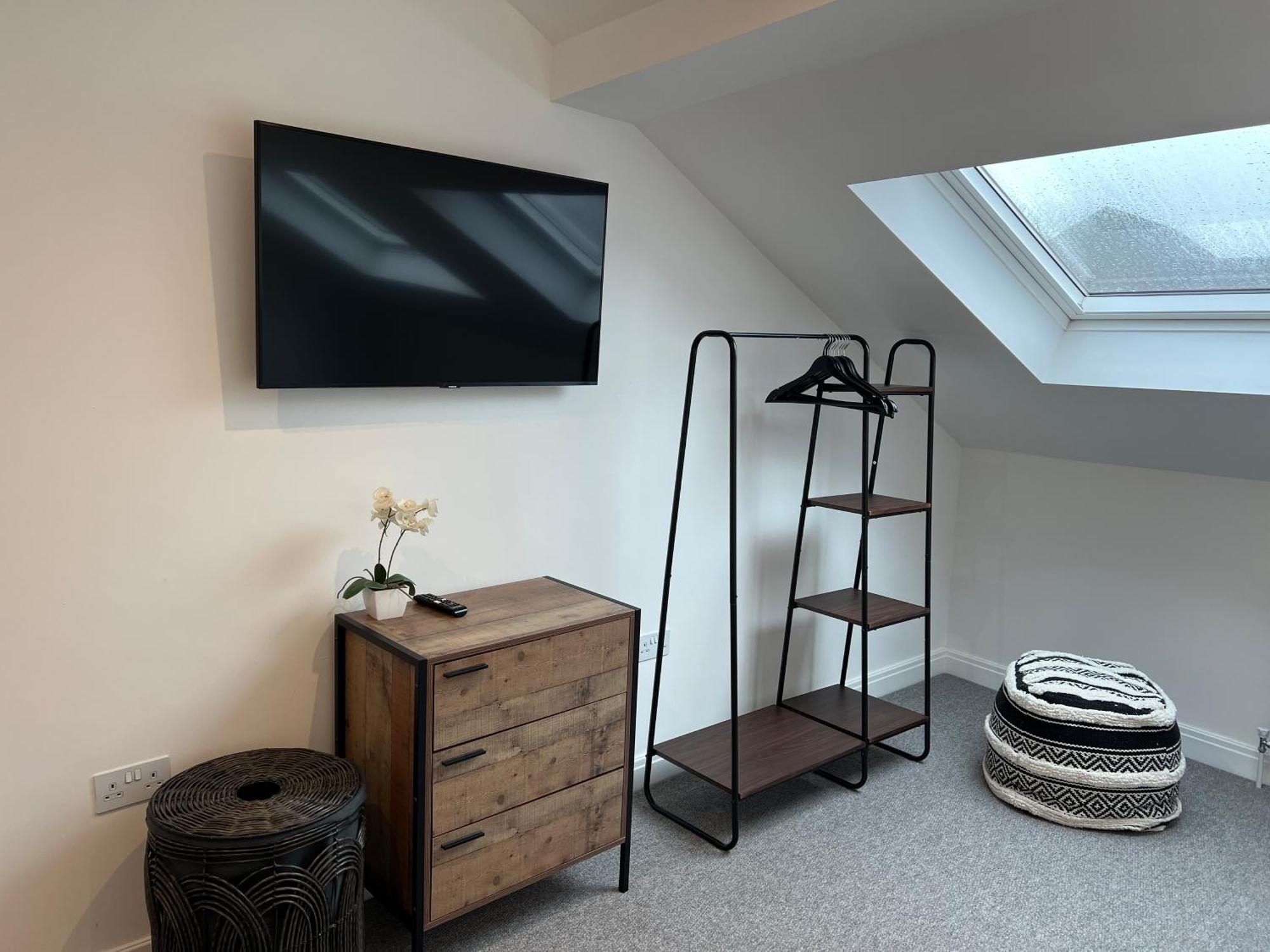 Mode Apartments St Annes Литам Сент Аннс Екстериор снимка