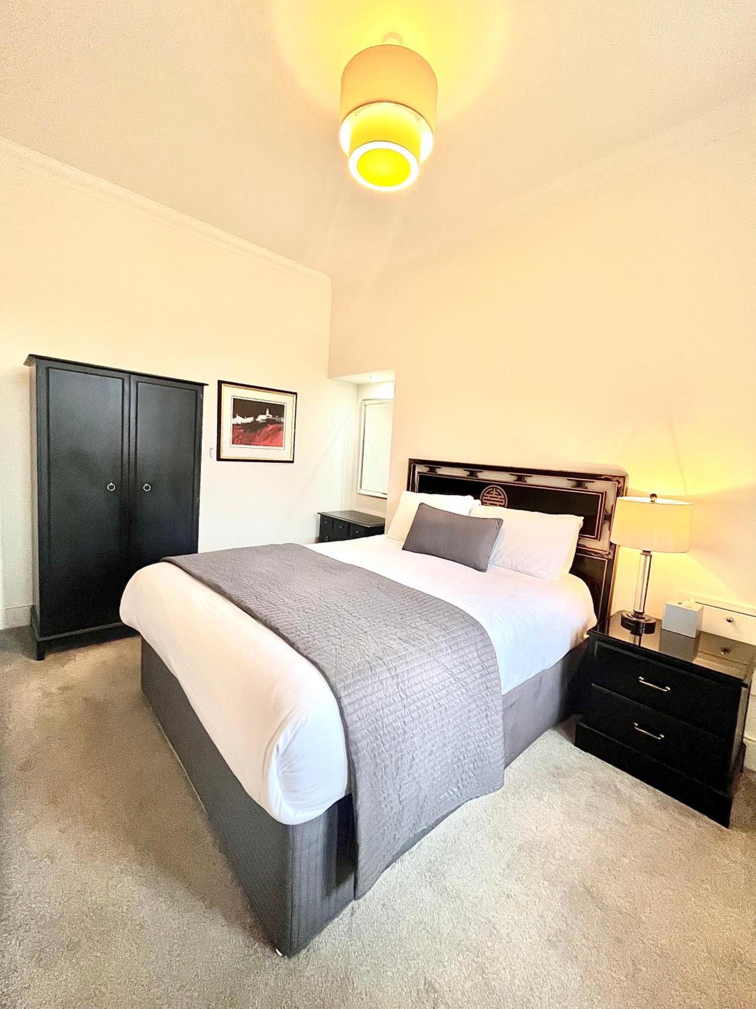 Mode Apartments St Annes Литам Сент Аннс Екстериор снимка