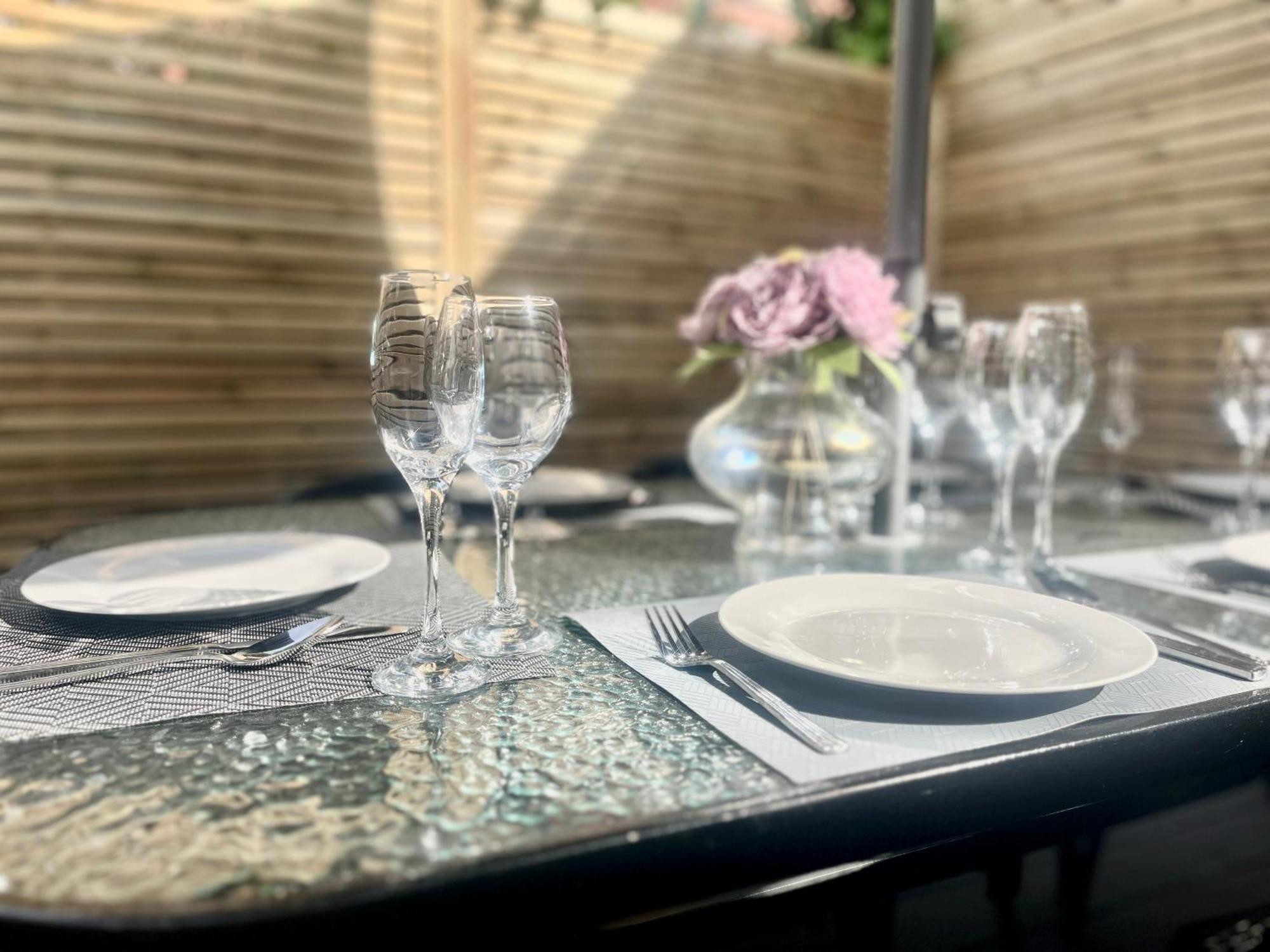 Mode Apartments St Annes Литам Сент Аннс Екстериор снимка