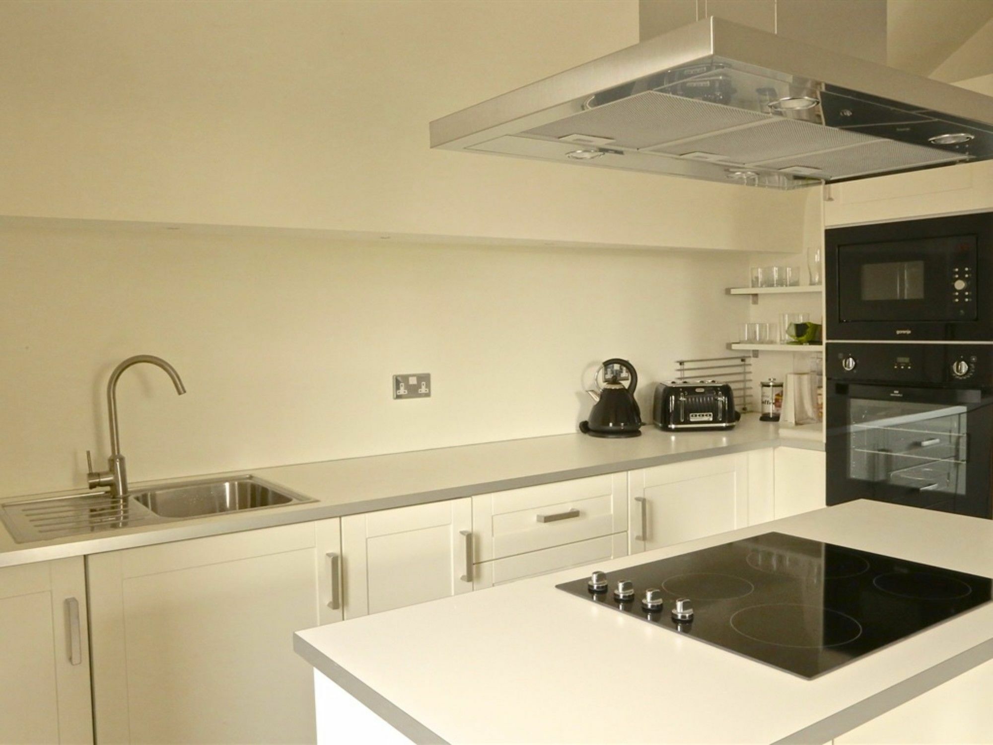 Mode Apartments St Annes Литам Сент Аннс Екстериор снимка