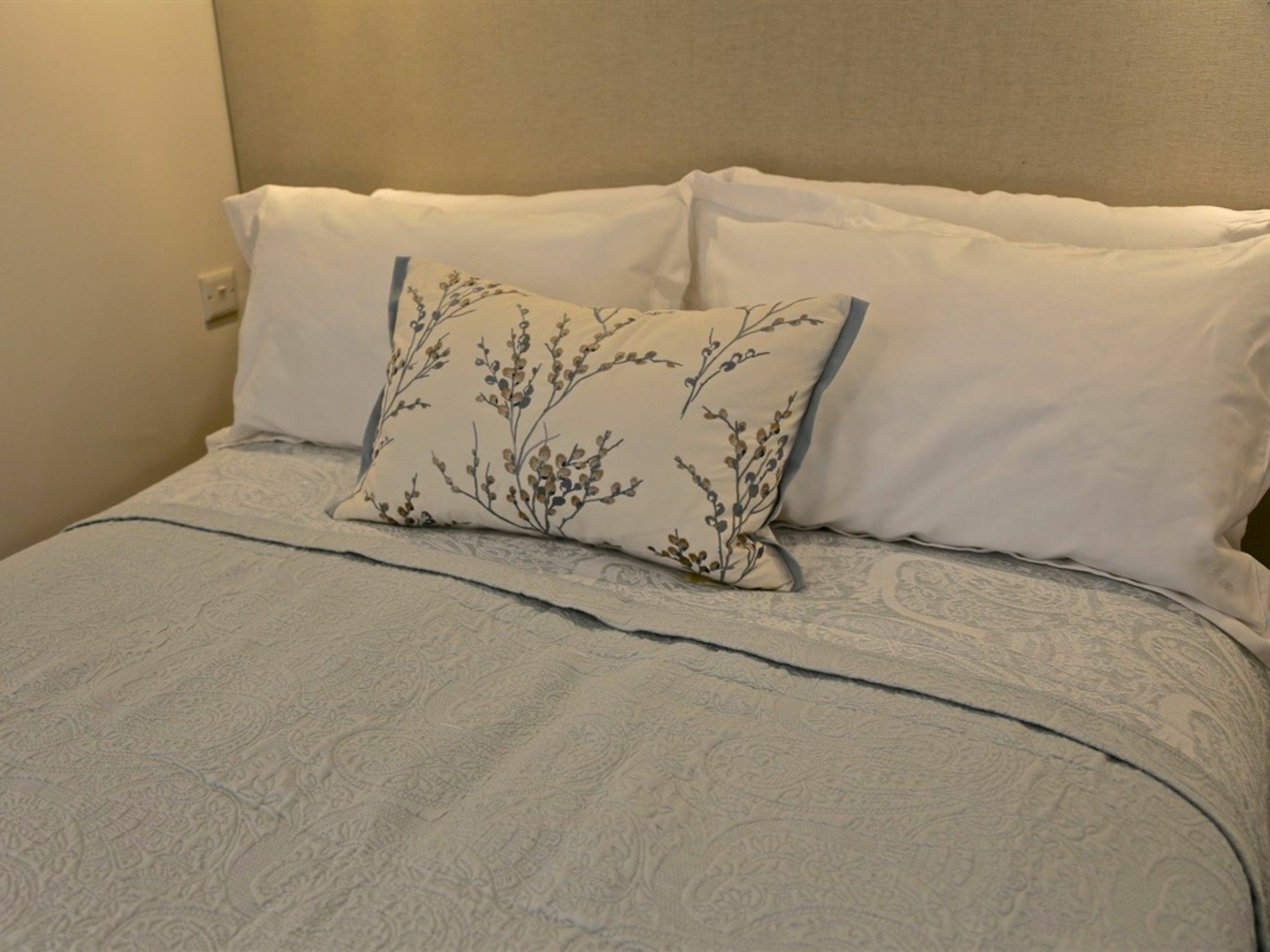 Mode Apartments St Annes Литам Сент Аннс Екстериор снимка
